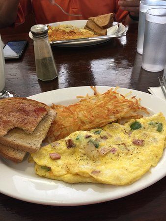 Chestnut Diner
