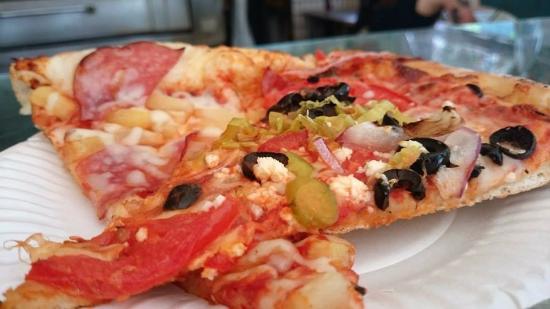 Hot Mama's Pizza