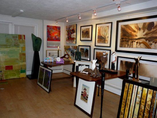 Zenith Gallery