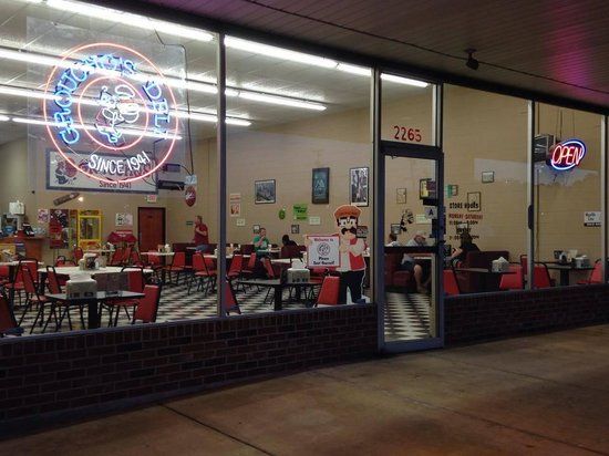 Groucho's Deli