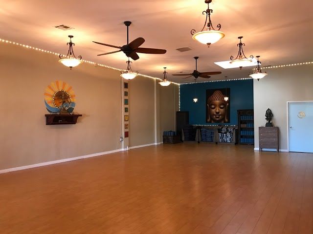 Riffs Yoga Studios