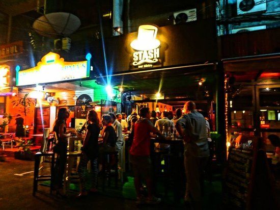 Stash Bar & Bistro
