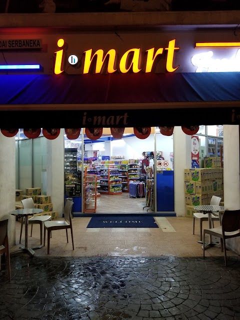 I Mart