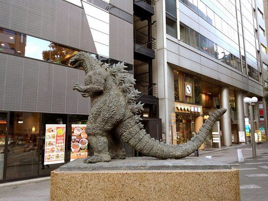 Godzilla Statue Hibiya