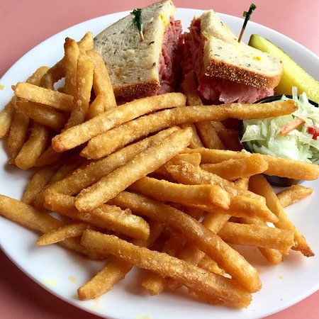Nate's Deli Express