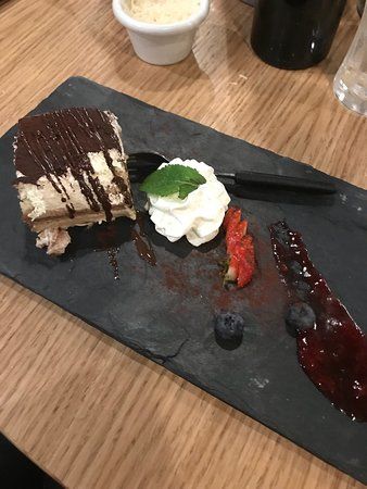 Milano Restaurant & Pizzaria