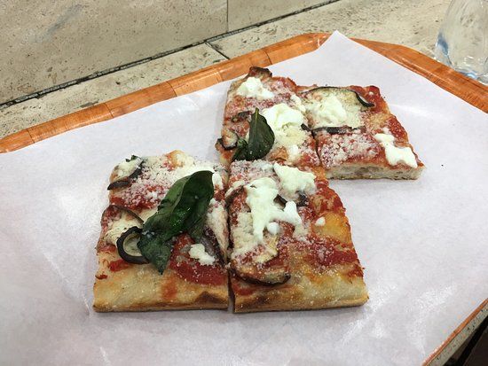 V.I.P. Very Italian Pizza