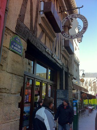 Chez Denise