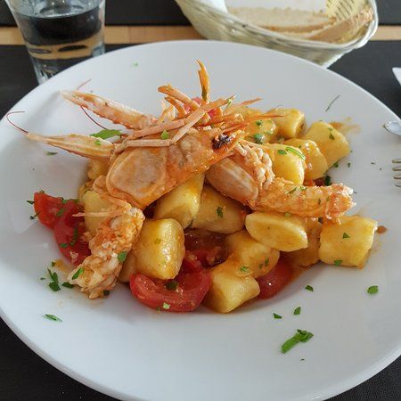 Luma Bistro