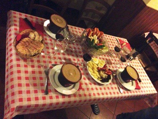 Trattoria Sotto La Luna