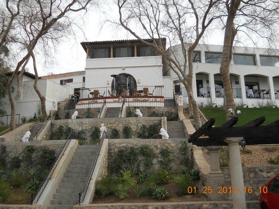 Wrigley Mansion