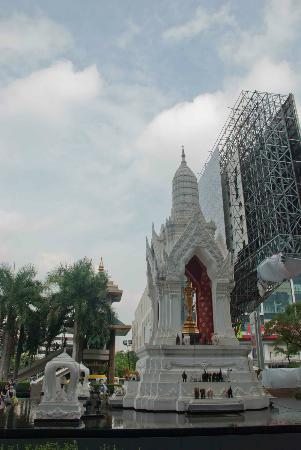Trimurti Shrine