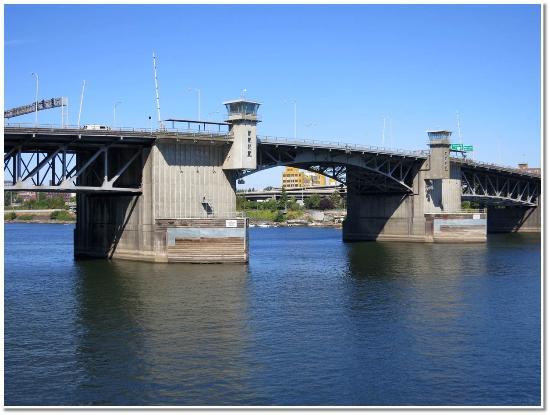 Morrison Bridge