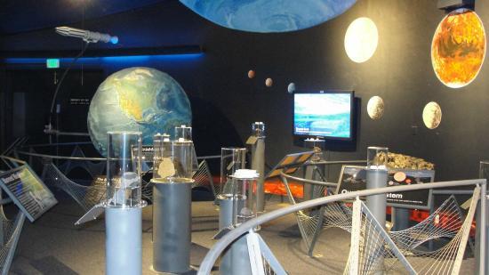 Fleischmann Planetarium & Science Center