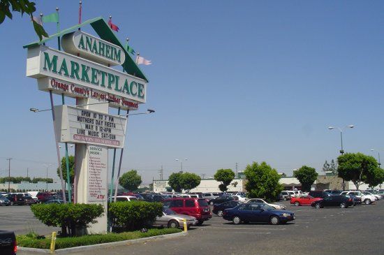 Anaheim Marketplace Shopping Center