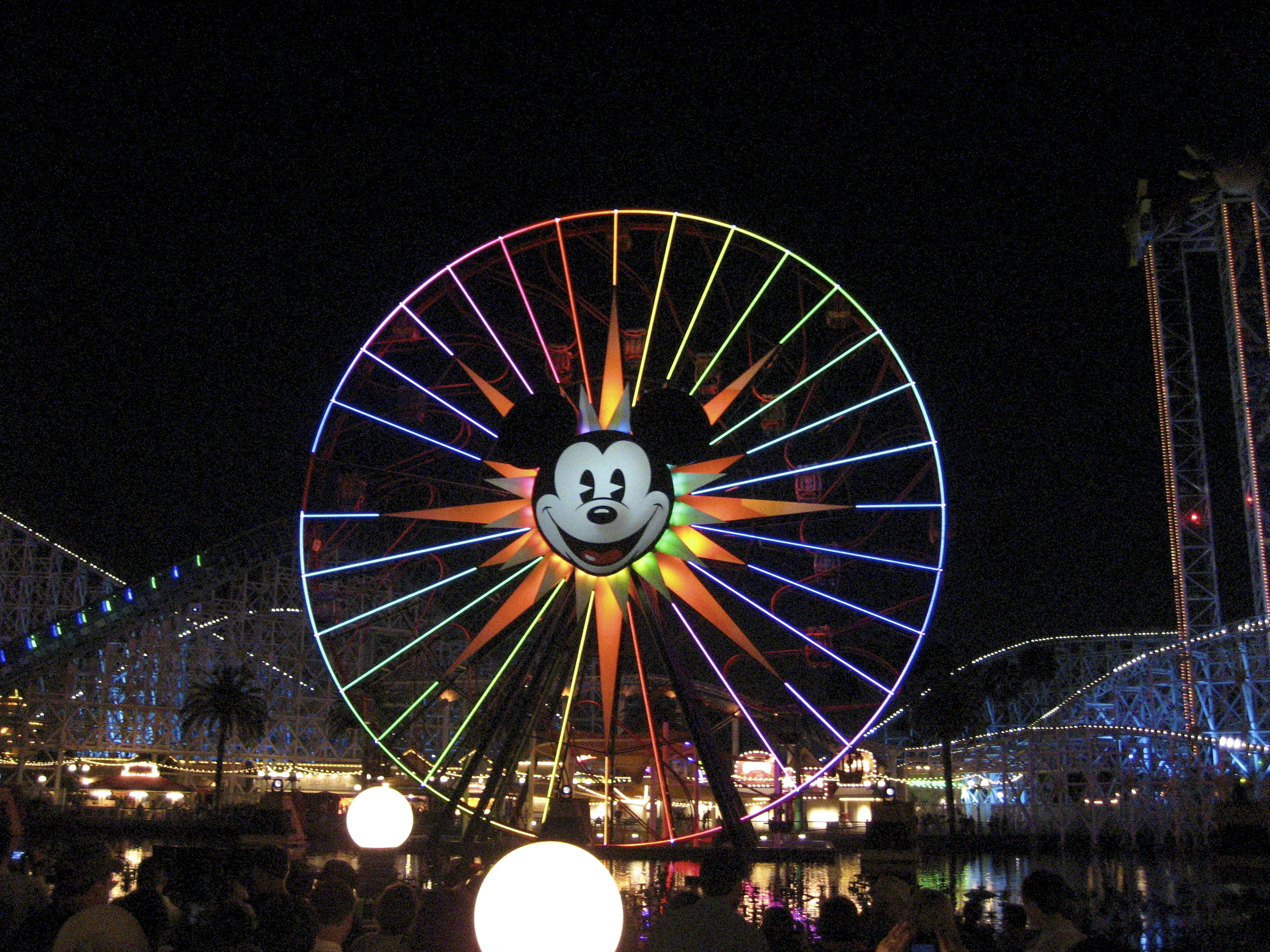 Pixar Pal-A-Round