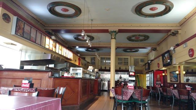 Gino's Pizza