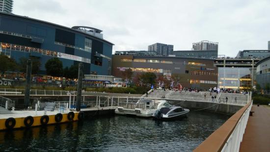 Lala Port Toyosu