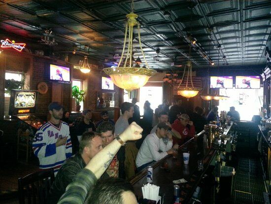 Bailey's Pub