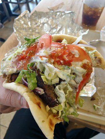 Peno Mediterranean Grill